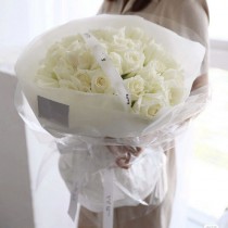 2026 Valentine's Day｜33玫瑰 V909