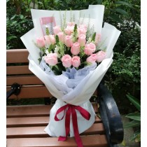 花束 18枝粉色玫瑰 B083